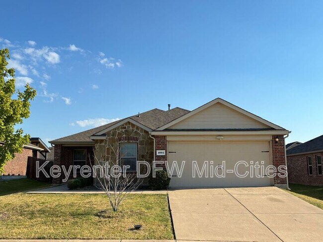 property at 1904 Meadow Crest Dr