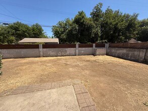 111 W Harvard Ave in Fresno, CA - Building Photo - Building Photo