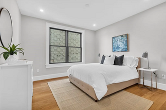 9 Glover Ct, Unit 9 in Boston, MA - Foto de edificio - Building Photo