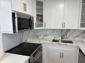 862 Flanders S in Delray Beach, FL - Building Photo - Building Photo