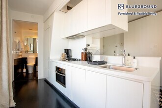 123 Washington St in New York, NY - Building Photo - Building Photo