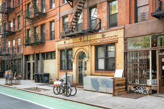 104 Suffolk Street in New York, NY - Foto de edificio - Building Photo