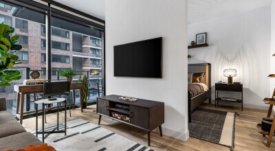 226 E Grand Ave in Chicago, IL - Building Photo - Building Photo