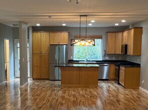 20245 Riverside Dr in Anchorage, AK - Building Photo - Building Photo
