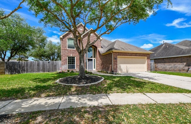11110 Oriole Creek Ln in Richmond, TX - Foto de edificio - Building Photo