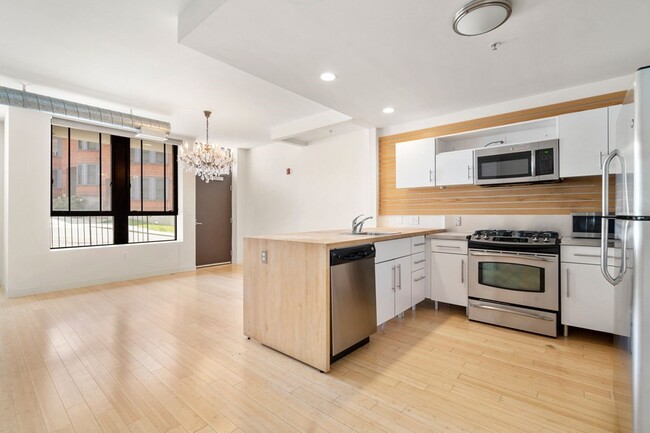 245 Heath St in Boston, MA - Building Photo - Building Photo