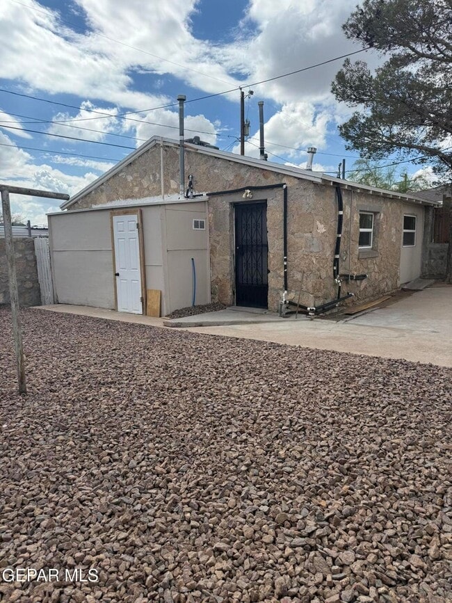 property at 3808 Frankfort Ave