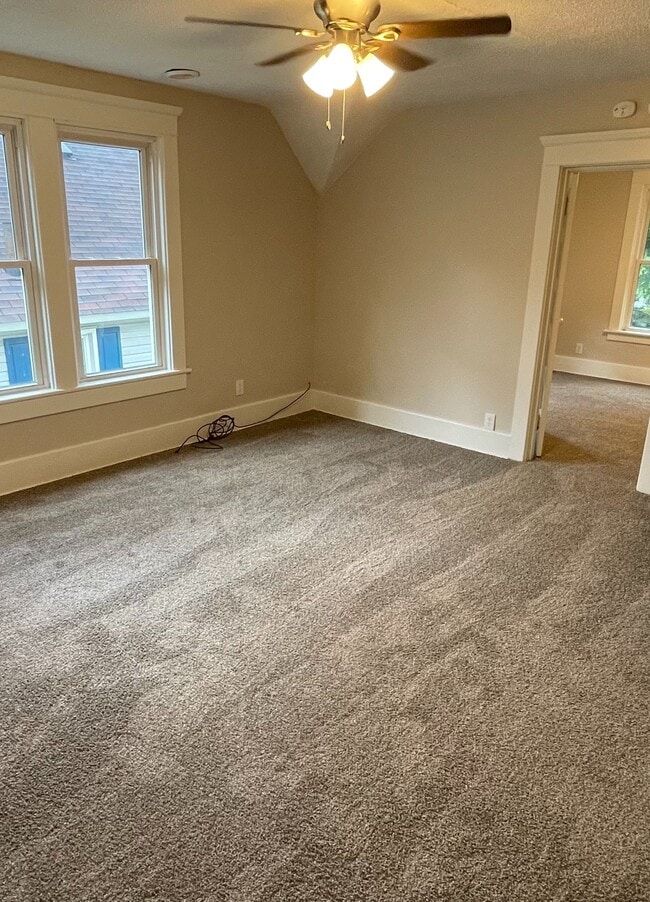 property at 2411 Chestnut St
