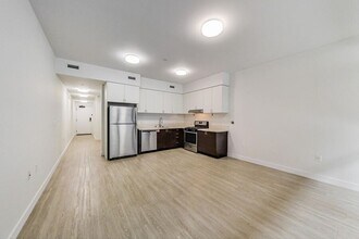 4435 Piedmont Ave in Oakland, CA - Building Photo - Building Photo