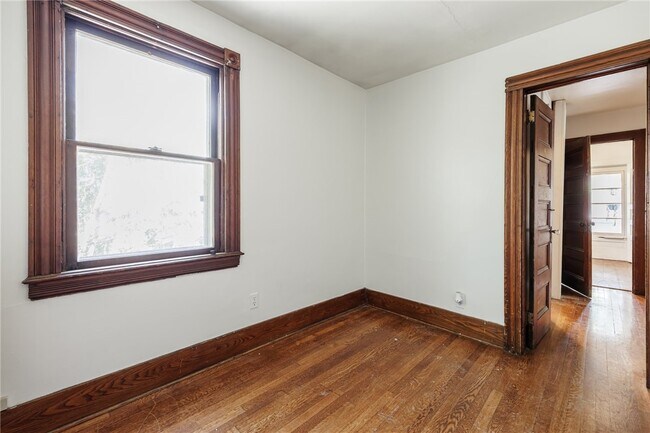 500 Oxford St in Rochester, NY - Building Photo - Building Photo