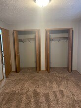 2700 E Phylbeck Ave, Unit 3 in Terre Haute, IN - Building Photo - Building Photo