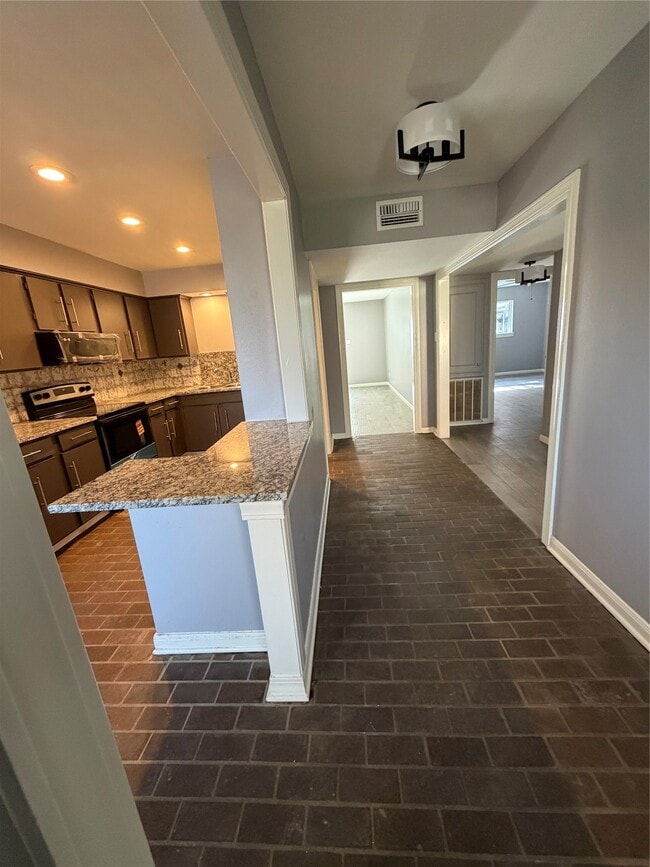 property at 5212 Arboles Dr