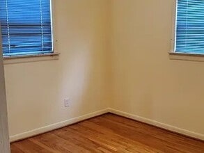 32615 Rosslyn Ave in Garden City, MI - Building Photo - Building Photo