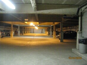 100 Bishop DriveUnit 403 in Fredericton, NB - Building Photo - Building Photo