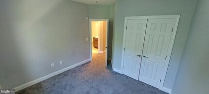 1056 Rye Dr in La Plata, MD - Foto de edificio - Building Photo