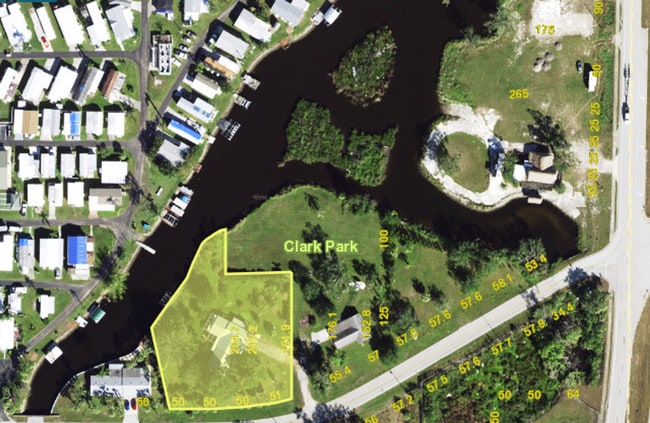 8516 Riverside Dr in Punta Gorda, FL - Building Photo - Building Photo