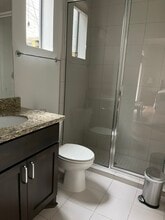 111 Welch St in Houston, TX - Building Photo - Building Photo