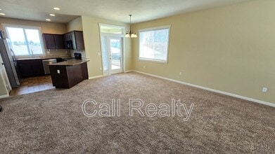 18116 N Division Rd in Colbert, WA - Building Photo - Building Photo