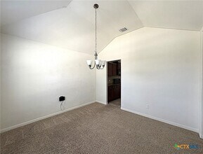 3810 Flatrock Mountain Dr in Killeen, TX - Building Photo - Building Photo