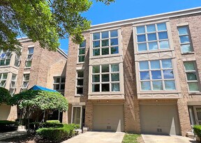 2345 N Wayne Ave in Chicago, IL - Building Photo