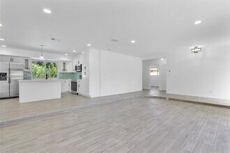 4309 Jackson St in Hollywood, FL - Building Photo - Building Photo