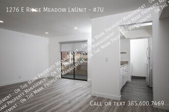 1276 E Ridge Mdw in Cottonwood Heights, UT - Building Photo - Building Photo