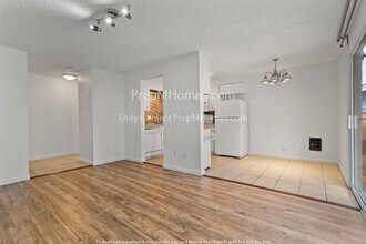 121 Molalla Ave in Oregon City, OR - Building Photo - Building Photo