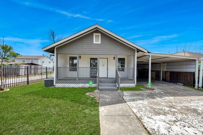 8226 Harding St in Houston, TX - Building Photo - Building Photo