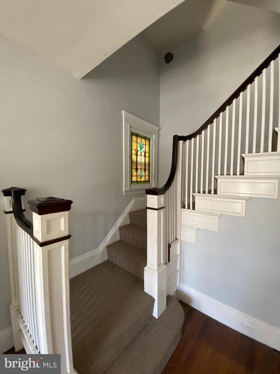 5021 Roland Ave in Baltimore, MD - Foto de edificio - Building Photo