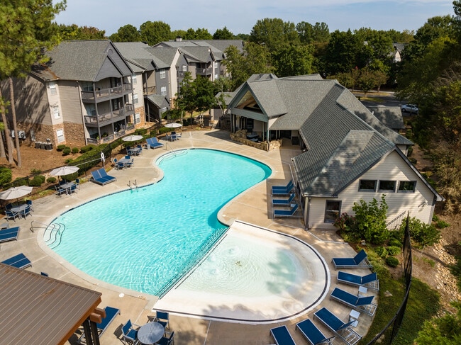 Wesley Hampstead Apartments at Douglasville