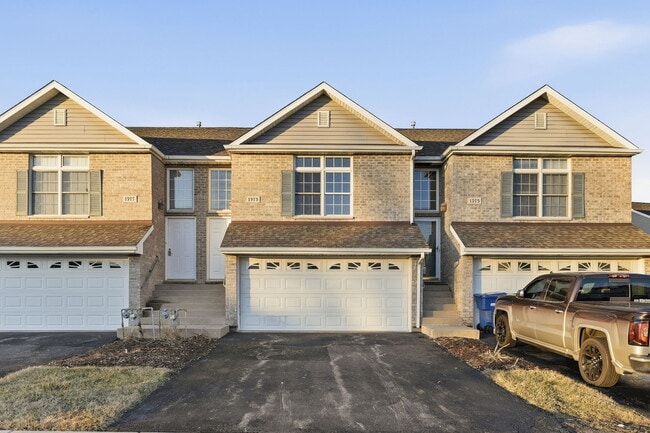 property at 1275 Penny Ln