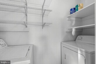 1725 Fitzwater St in Philadelphia, PA - Building Photo - Building Photo