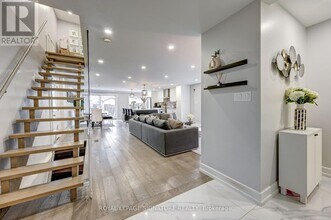 3035 Saracen Ct in Mississauga, ON - Building Photo - Building Photo