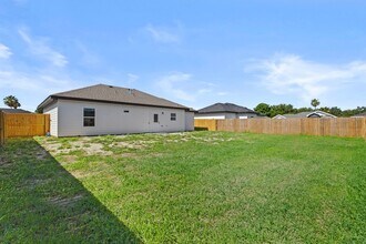 310 Drift St in La Feria, TX - Building Photo - Building Photo