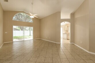 16623 Rising Star Dr in Clermont, FL - Foto de edificio - Building Photo