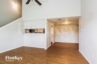 5406 Carousel Cir in Baytown, TX - Building Photo - Building Photo