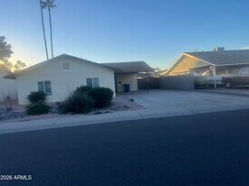 5406 S Hazelton Ln in Tempe, AZ - Building Photo