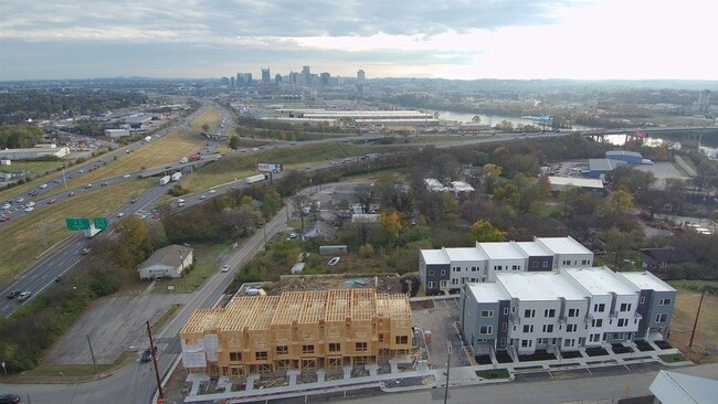 58 Fern Ave in Nashville, TN - Building Photo - Building Photo