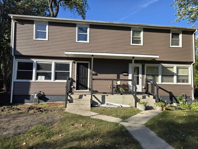 property at 3616-18 E 9th Ave