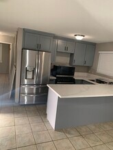 250 N Hargrave St, Unit 2 in Banning, CA - Building Photo - Building Photo