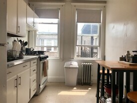 1800 Commonwealth Ave, Unit 9 in Boston, MA - Building Photo