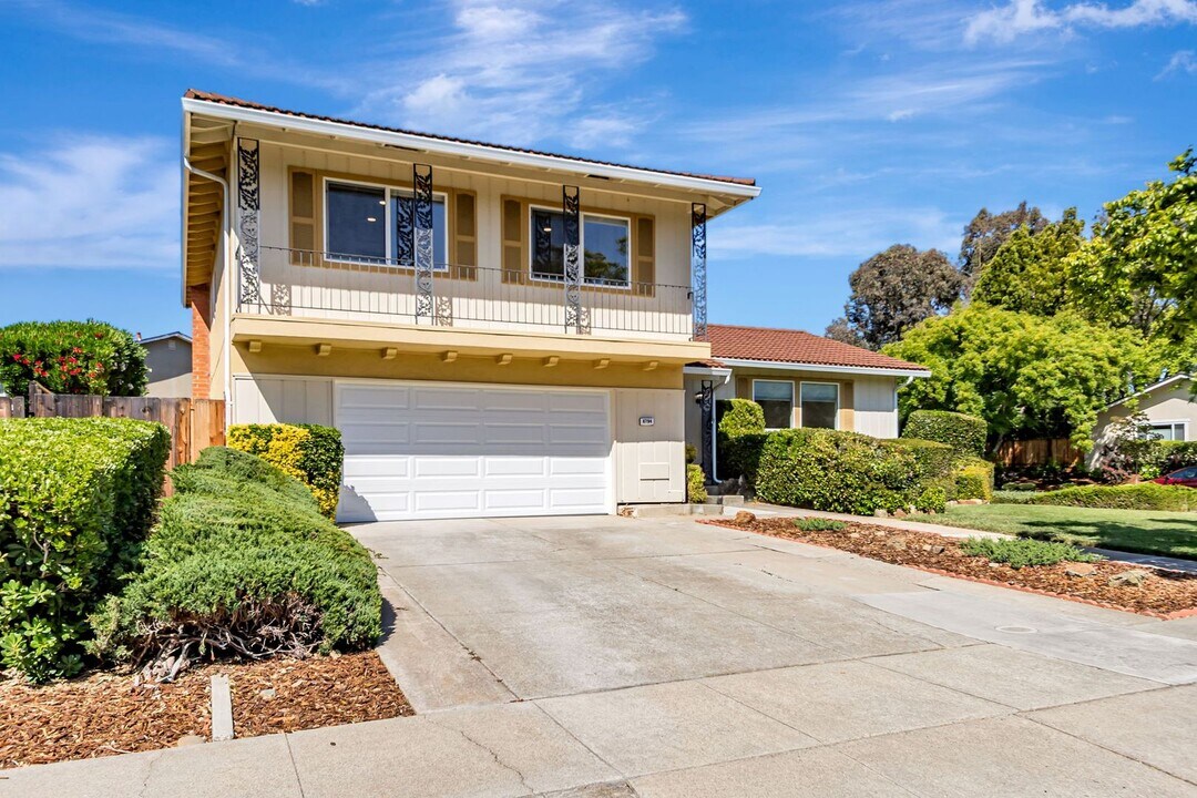6794 Heathfield Dr in San Jose, CA - Foto de edificio