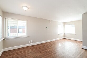 2751 Catalina Ave in Charlotte, NC - Building Photo - Building Photo