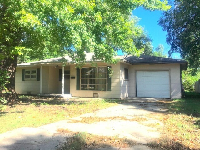 property at 1221 Fair St