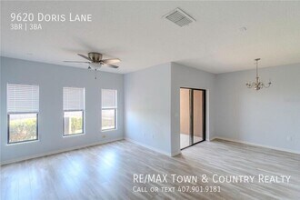 9620 Doris Ln in Orlando, FL - Building Photo - Building Photo