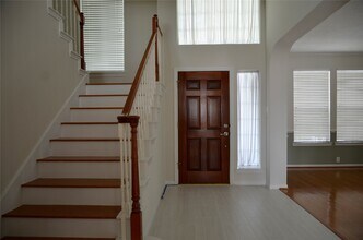 218 Heathbrook Ln in Houston, TX - Building Photo - Building Photo