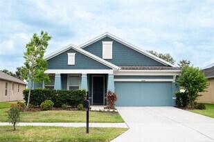 32618 Rapids Loop in Wesley Chapel, FL - Building Photo