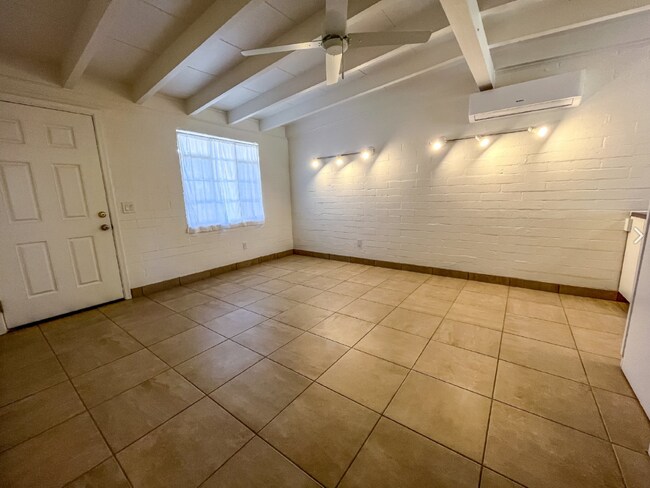 3657 N Los Altos Ave in Tucson, AZ - Building Photo - Building Photo