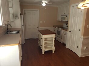 131 Pine Rd in Southport, NC - Building Photo - Building Photo