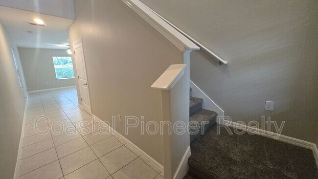 10335 Blue Plume Ct in Riverview, FL - Building Photo - Building Photo